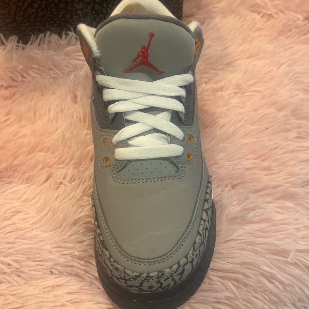 Jordan 3 retro 2021 cool grey